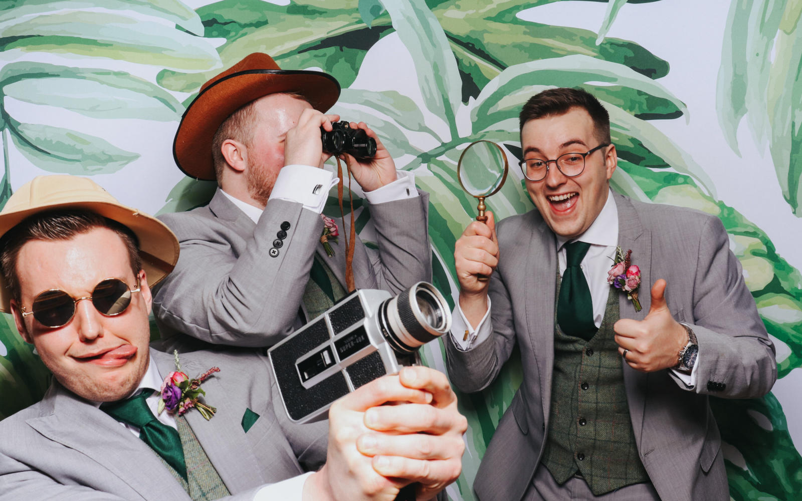 Flash Fox Real Wedding Kingscote Barn Tetbury luxury photo booth