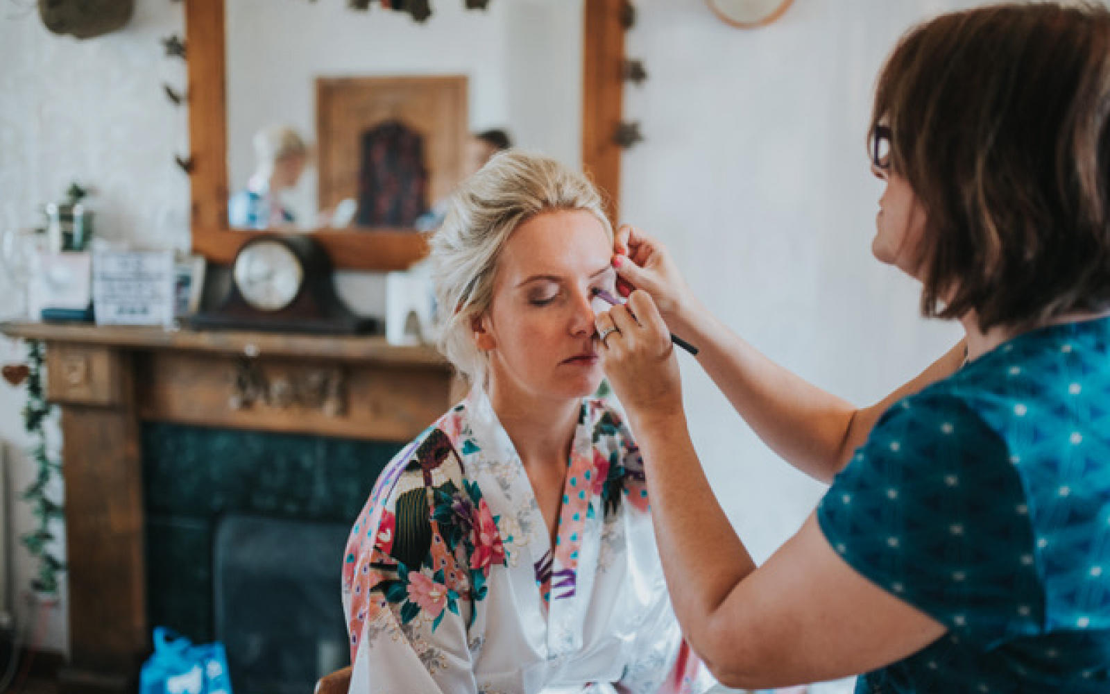 Rachel Neate Hair Stylist Makeup Artist Real Wedding Guyers House Corsham Wiltshire