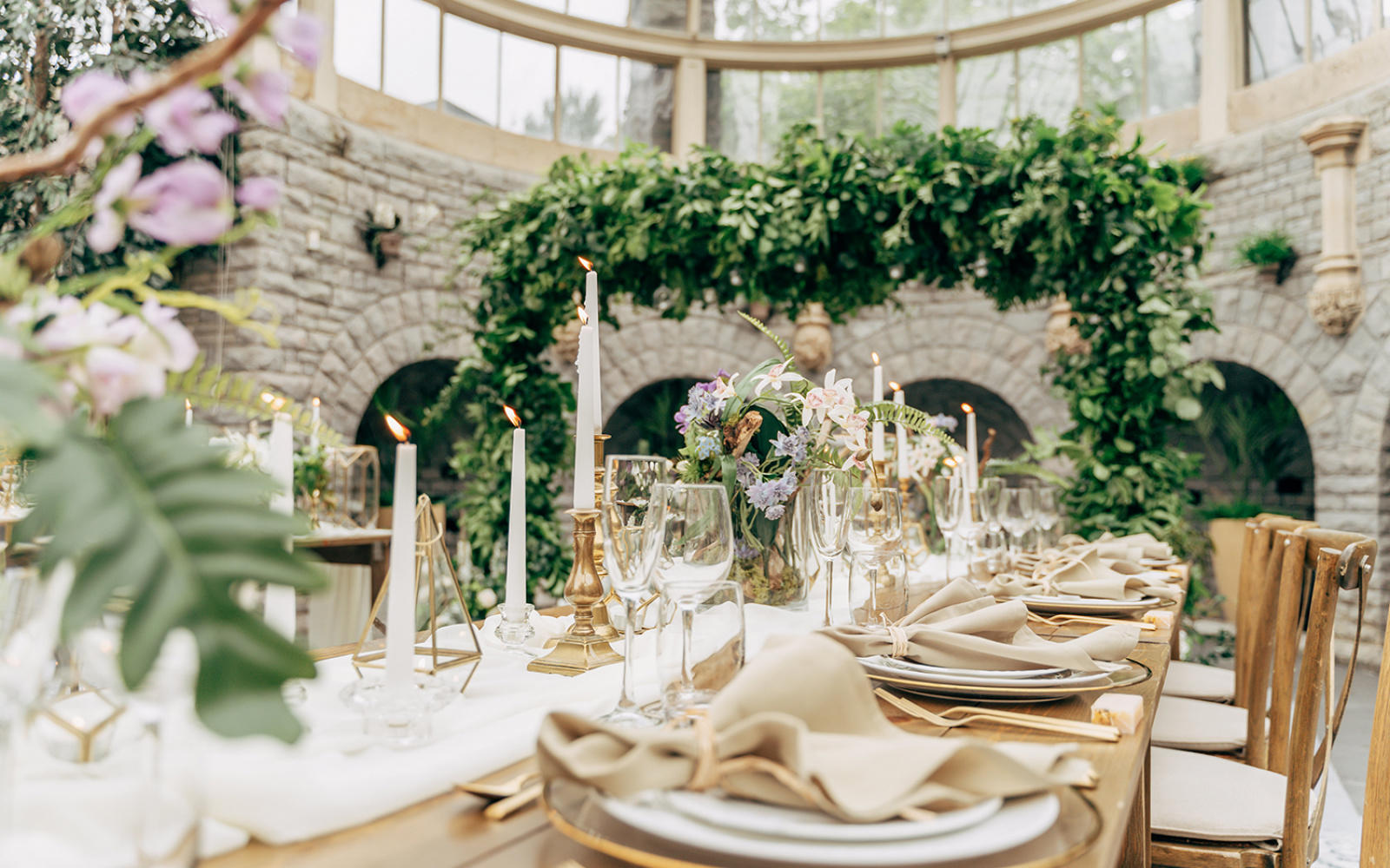 De&#039;Vere Tortworth Court Styled Shoot