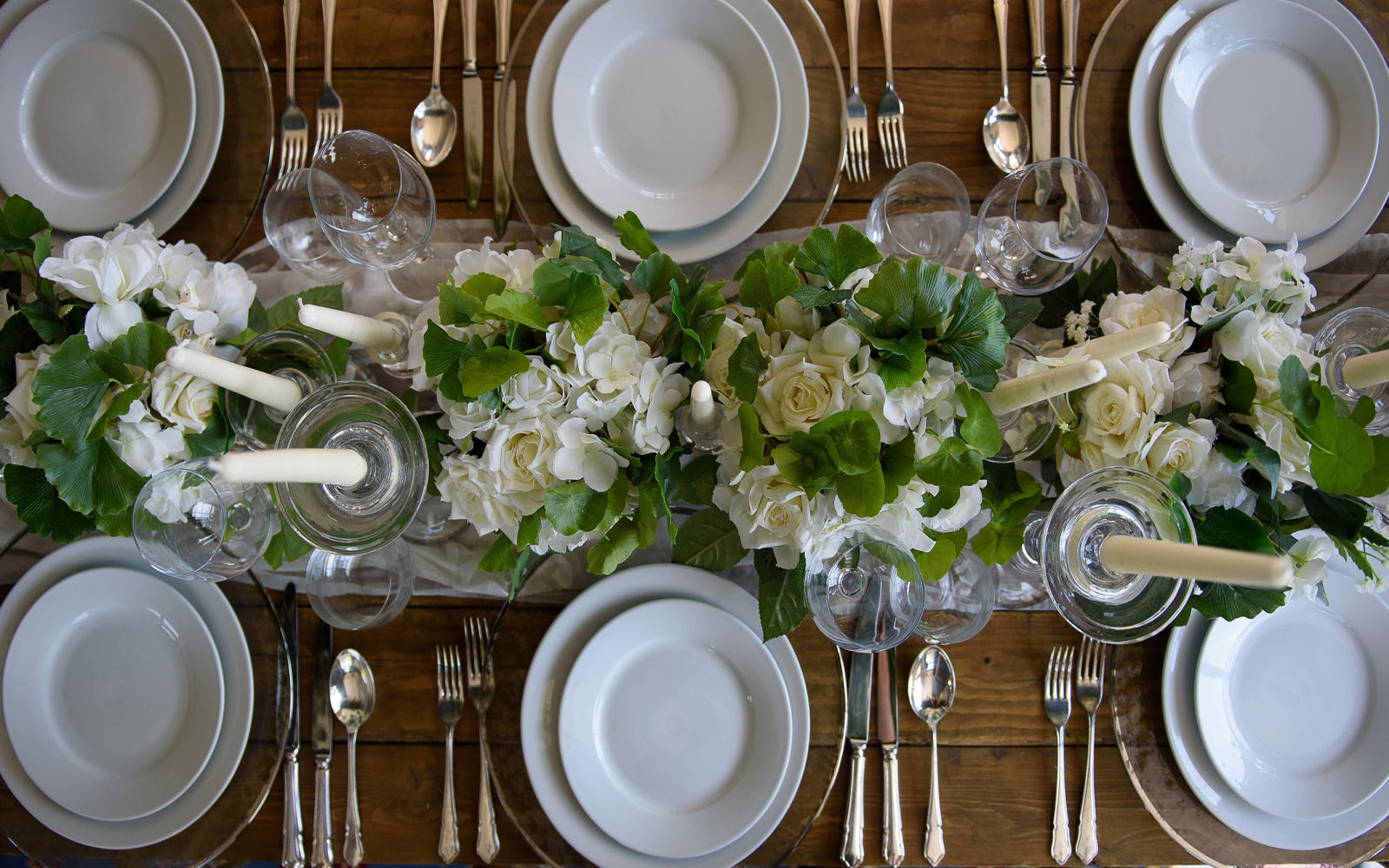 Wrag Barn intimate small woodland wedding breakfast venue English country garden Highworth Wiltshire