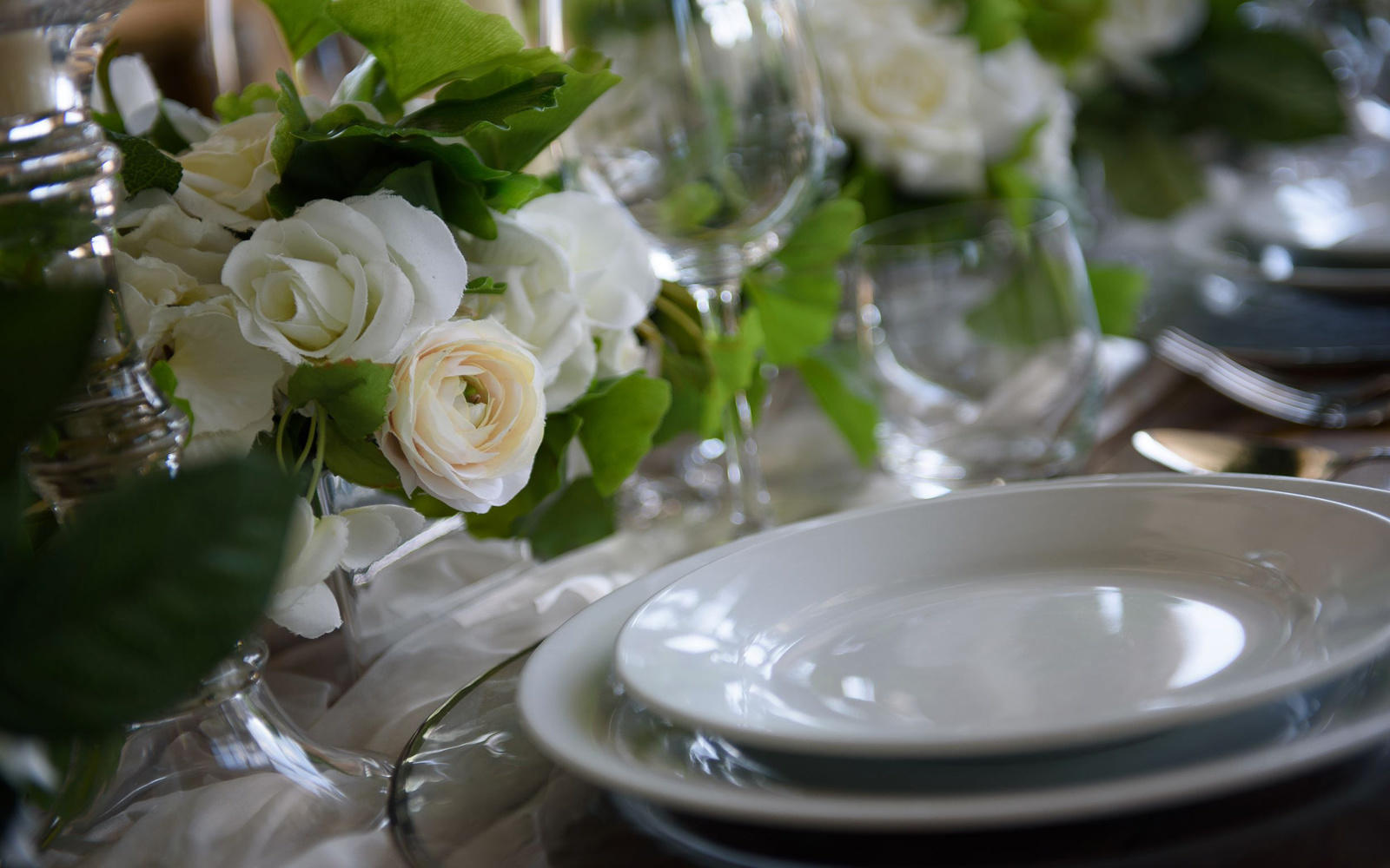 Wrag Barn intimate small woodland wedding breakfast venue English country garden Highworth Wiltshire