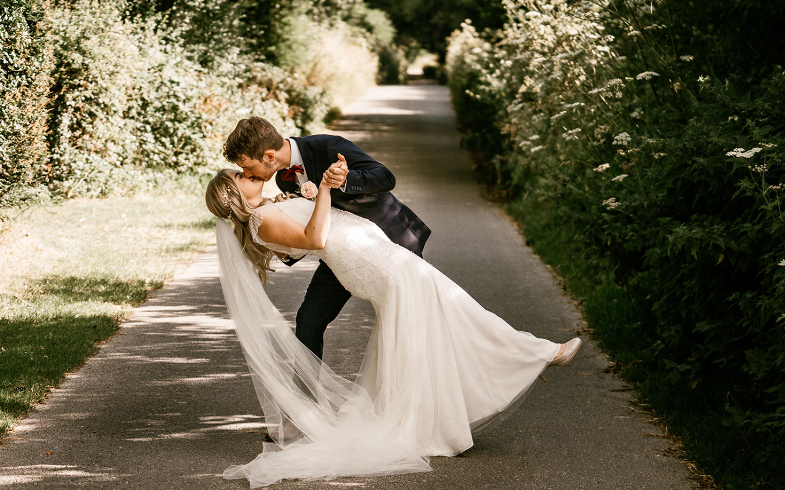 Maple and Fleur Photography Real Wedding Tithe Barn Petersfield