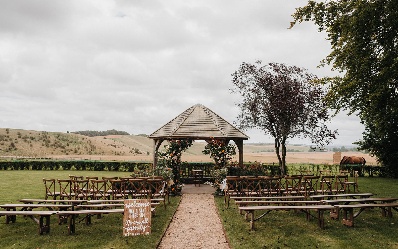 Lauren & Arthur's beautiful wedding at The Ridgeway Barns, Wiltshire