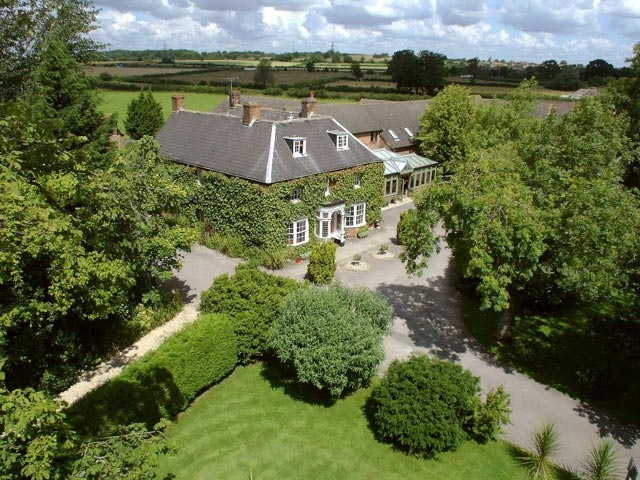 Marsh Farm Hotel Wedding Venue - Is this the venue for you?