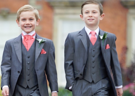 Whitewed Directory from the professionals blog Groomswear trends Tuxedo Junction Gloucester Cirencester Garry Andrew Suit Hire Swindon pageboys mini suits