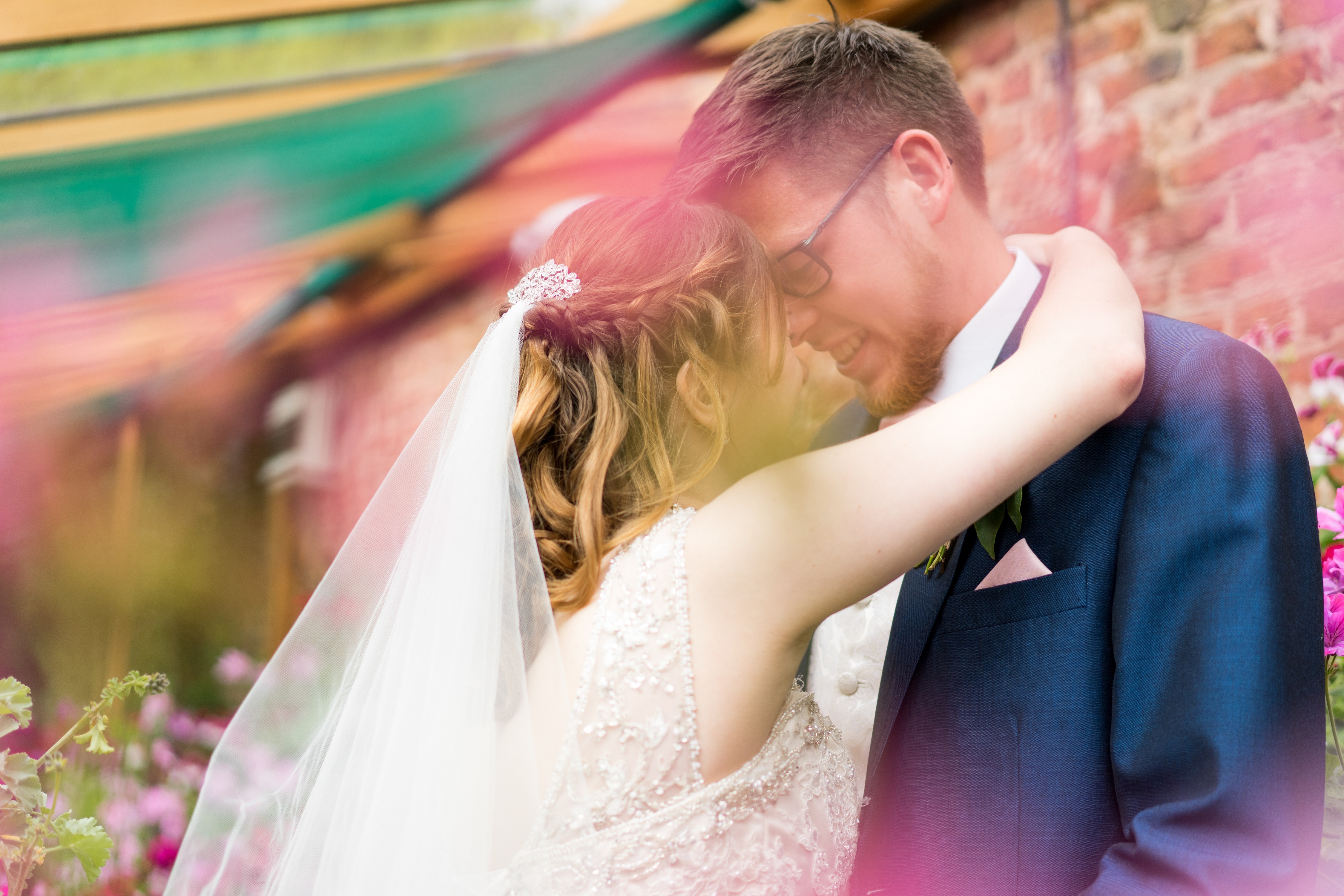 March supplier of the month Whitewed directory blog Paulfolio Photography bath based wedding photographer duo relaxed wedding photographs