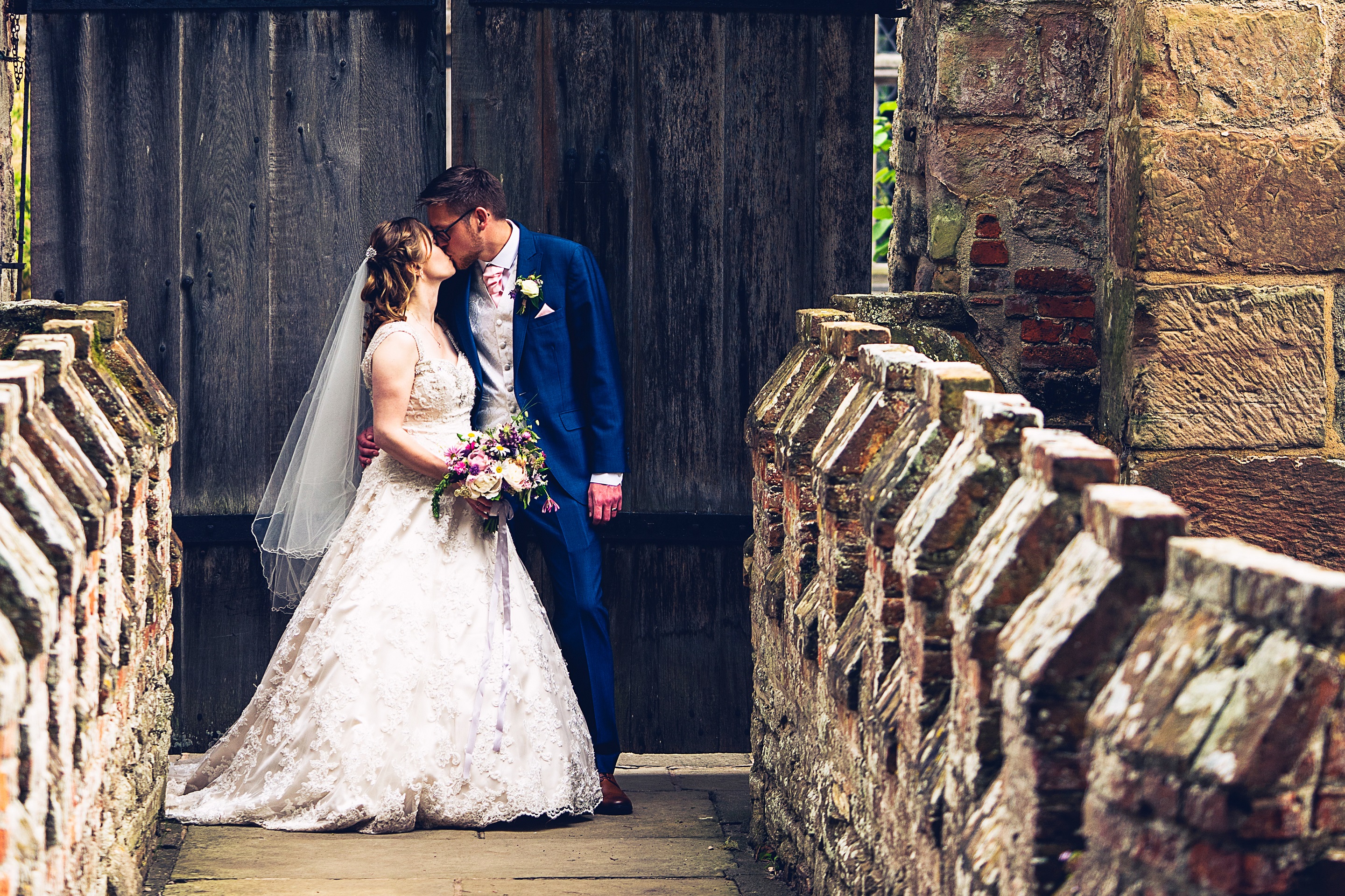 March supplier of the month Whitewed directory blog Paulfolio Photography bath based wedding photographer duo couples portraits