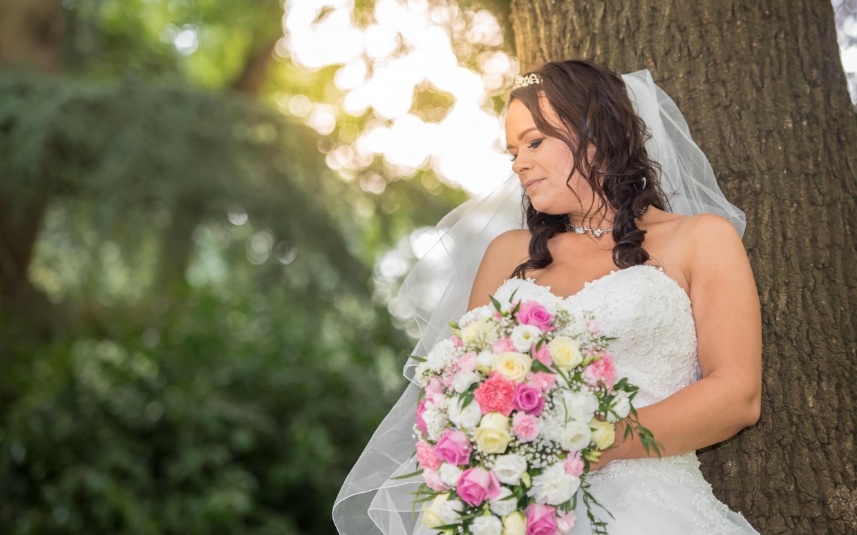 H & H Photography are LIVE on our Directory!