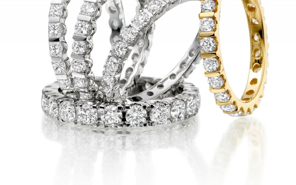 From the Professionals...Choosing your rings